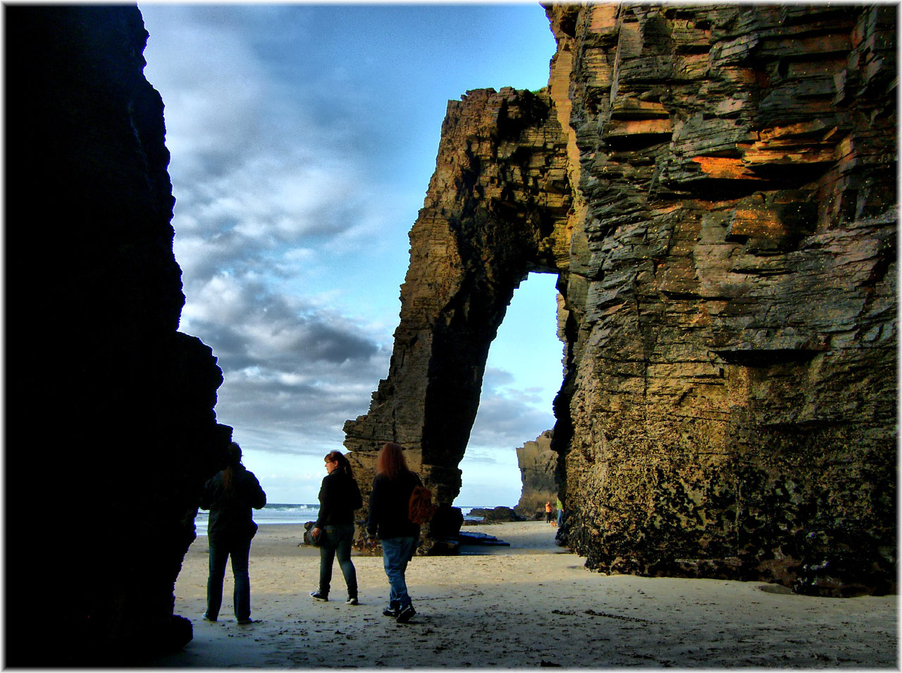 Playa de Las Catedrales, Foz